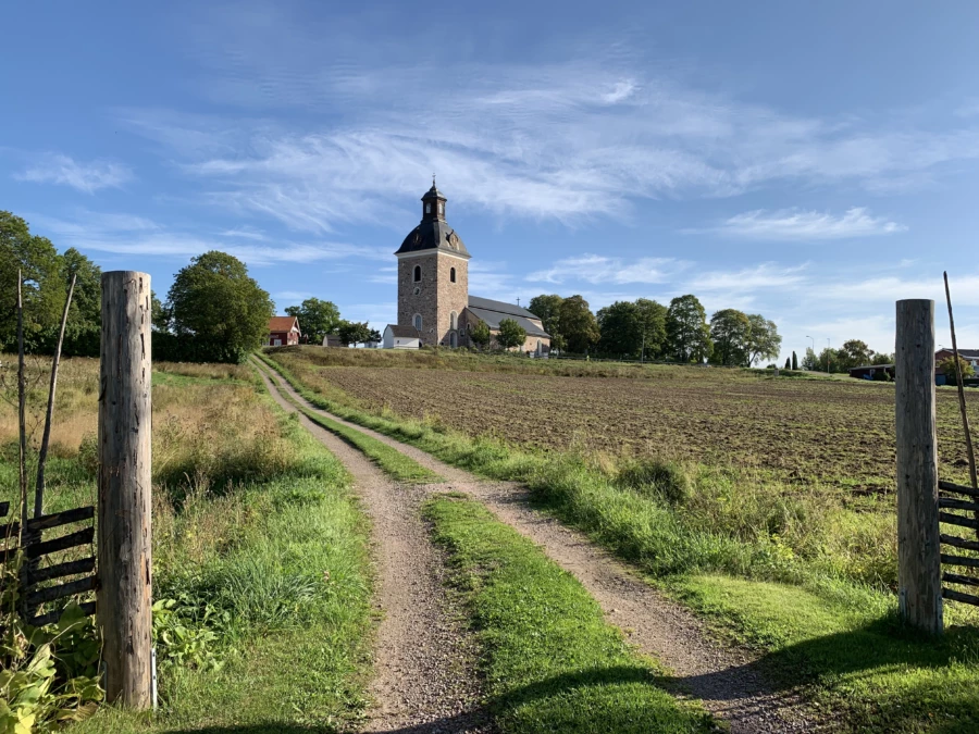 Stora Skedvi kyrka. Foto: S&auml;ters kommun